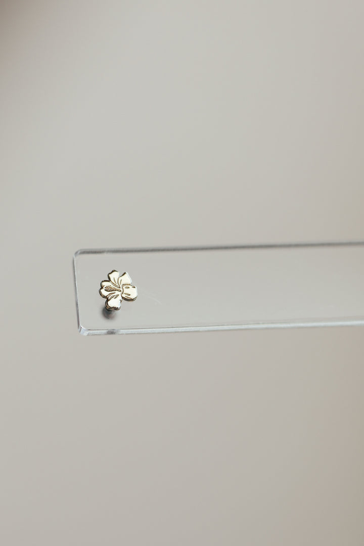 Hibiscus Flatback Earring