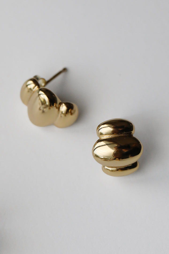 Mavis Stud (Gold)